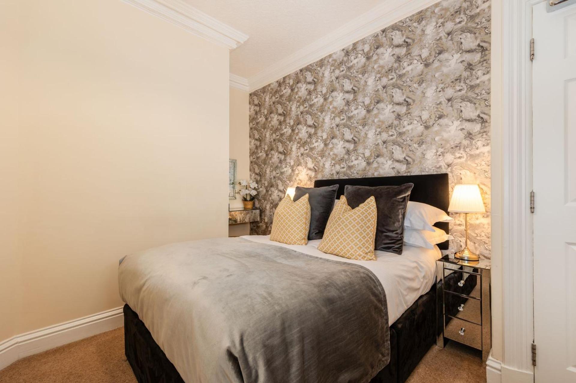 Wheatlands Lodge-Windermere - Guest House Of The Year 2024 - Adult Only - Free Car Park Ngoại thất bức ảnh