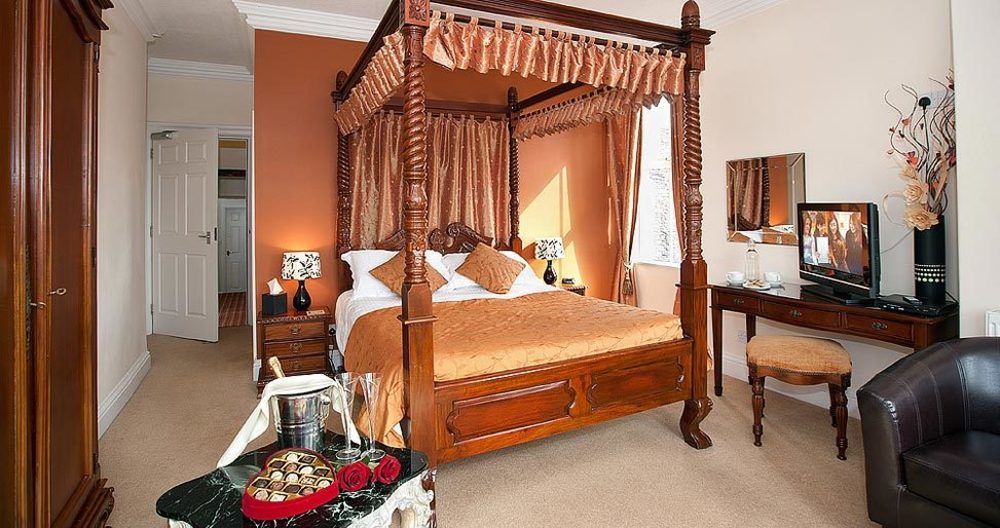 Wheatlands Lodge-Windermere - Guest House Of The Year 2024 - Adult Only - Free Car Park Ngoại thất bức ảnh
